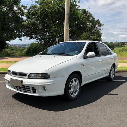 FIAT MAREA 2.0 MPI ELX 20V GASOLINA 4P MANUAL FIAT MAREA 2.0 MPI ELX 20V GASOLINA 4P MANUAL